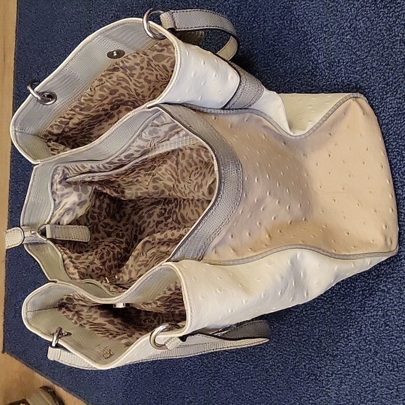 🪻Guess purse - Picture 4 of 7
